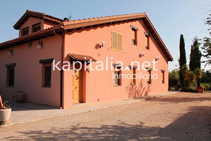 Casa de 3 habitaciones en venta en Comunitat Valenciana, València