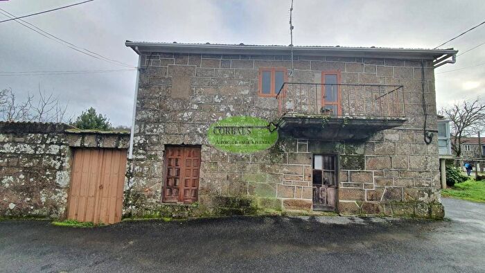 Casa en venta de 3 habitaciones, Galicia, Ourense