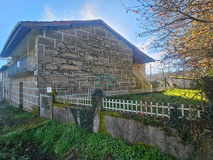 Casa en venta de 3 habitaciones en Galicia, Ourense