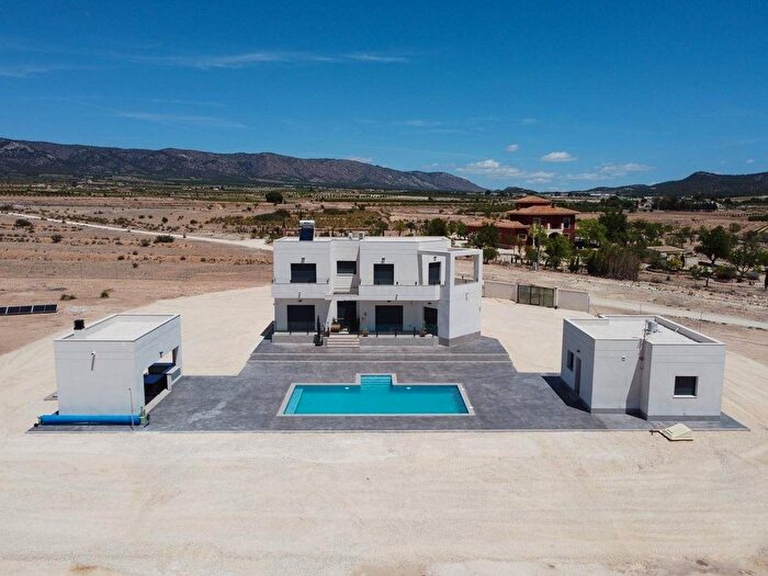 Casa en venta de 4 habitaciones: Comunitat Valenciana, Alicante