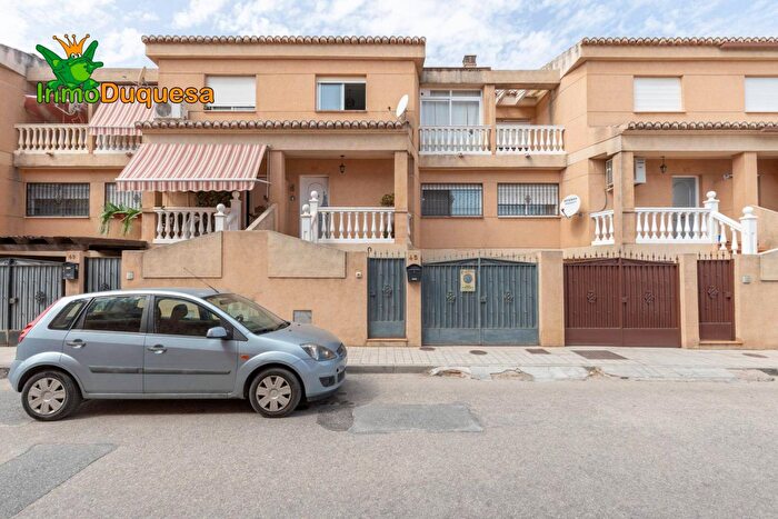 Casa de 4 habitaciones en venta en Andalucía, Granada