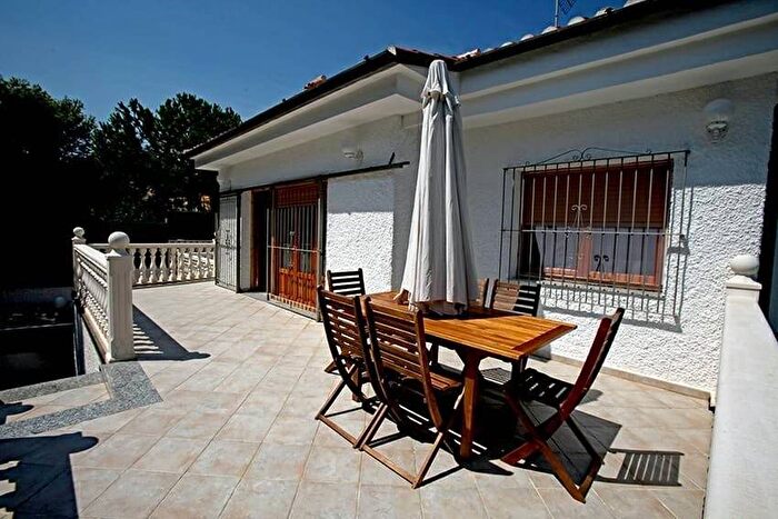 Comunitat Valenciana, Alicante: Casa en venta de 4 habitaciones