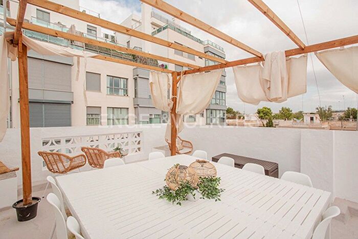 Piso en venta de 15 habitaciones: Poblats Marítims, Beteró