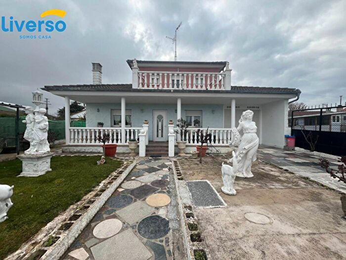 Casa en venta de 3 habitaciones, Castilla y León, Burgos