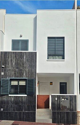 Piso de 3 habitaciones en venta en Andalucía, Almería