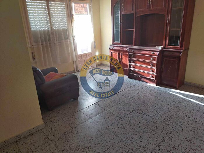 Castilla y León, León: Piso en venta de 3 habitaciones
