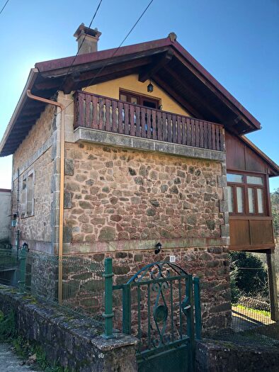Casa en venta de 2 habitaciones en A Baña, A Coruña