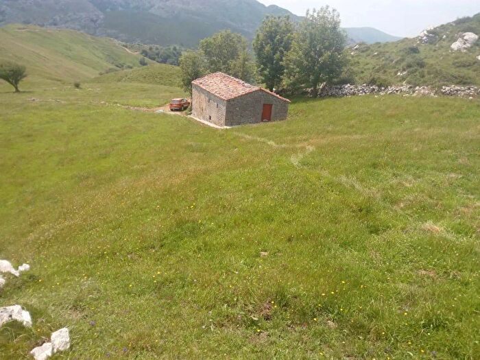 Casa en venta de 1 habitación en Cantabria, Cantabria