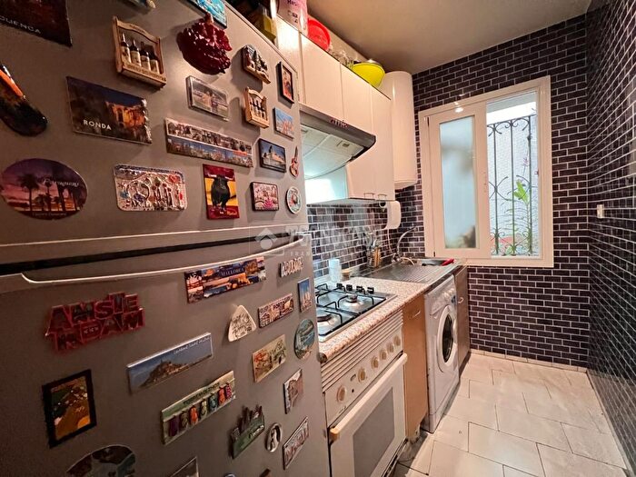 Piso de 1 habitación en venta en Latina, Puerta del Ángel