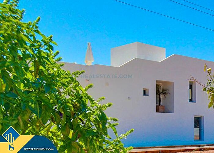 Casa de 4 habitaciones en venta en Can Furnet, Santa Eulària des Riu