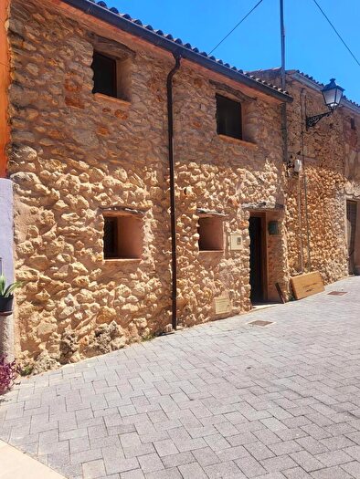 Casa en venta de 3 habitaciones, La Vall dEbo, Alicante