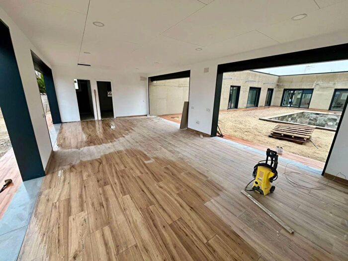 Casa en venta de 4 habitaciones en Comunidad de Madrid, Madrid