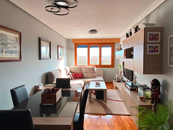 Barriada Yagüe, Burgos Capital: Piso en venta de 3 habitaciones