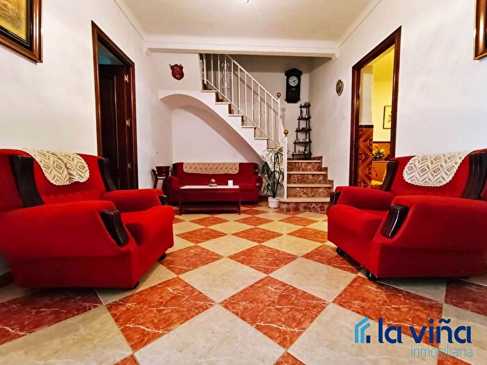 Casa de 5 habitaciones en venta en Andalucía, Sevilla