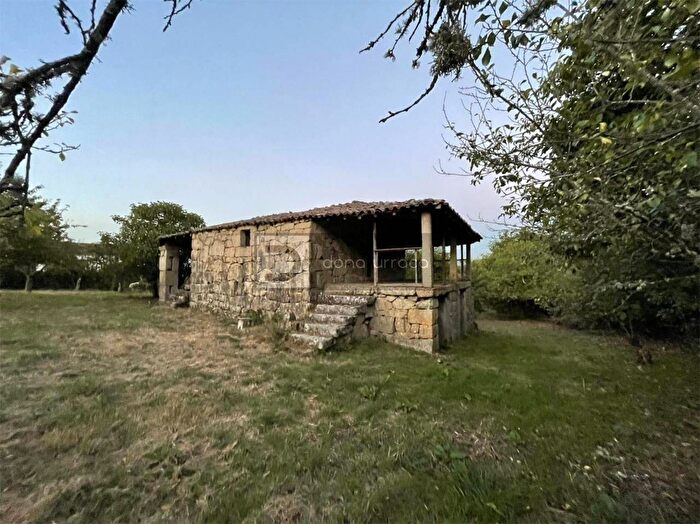 Casa en venta de 2 habitaciones, Galicia, Ourense