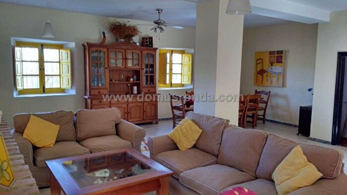 Andalucía, Málaga: Casa en venta de 4 habitaciones