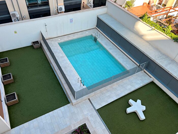 Piso en venta de 3 habitaciones en Centre, Badalona