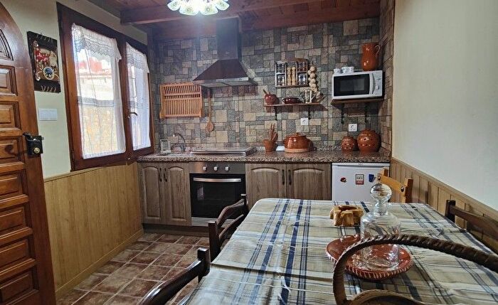 Casa en venta de 3 habitaciones, Boñar, León