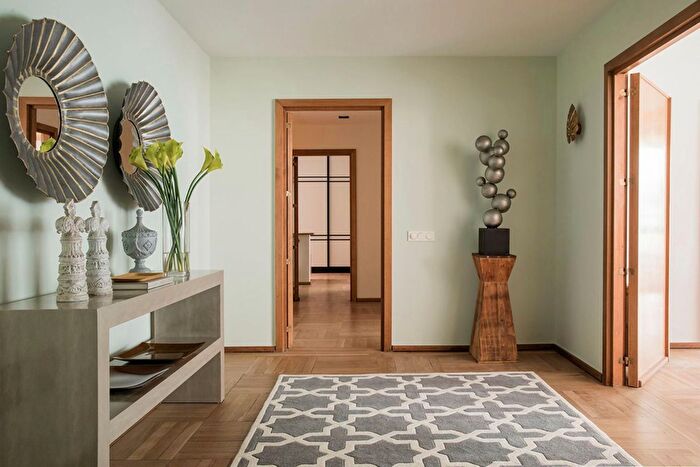 Piso de 5 habitaciones en venta en Chamberí, Almagro