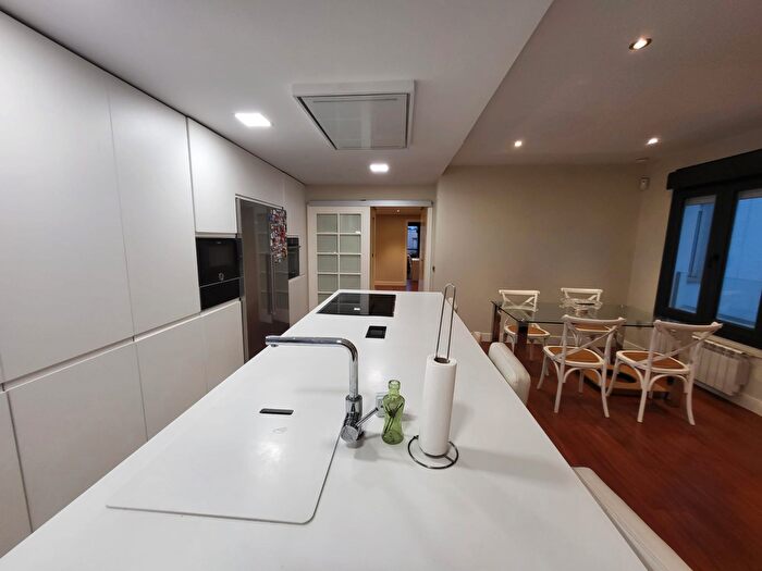 Piso de 3 habitaciones en venta en Santa Marina, Badajoz Capital