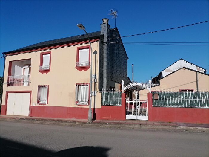 Casa en venta de 4 habitaciones: Cubillos del Sil, León