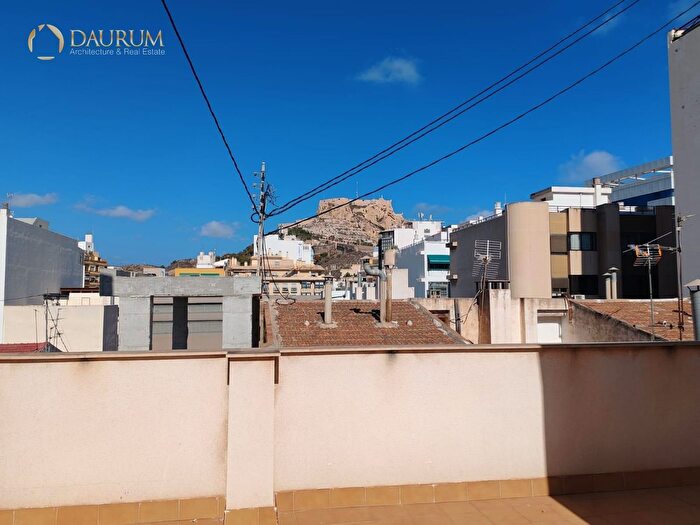 Casas en venta y pisos alquiler - 2