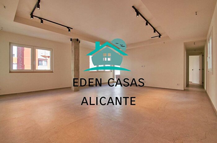 Piso en venta de 2 habitaciones en Comunitat Valenciana, Alicante
