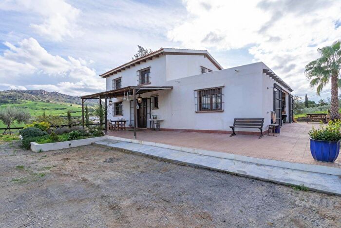 Casa en venta de 5 habitaciones, Andalucía, Málaga