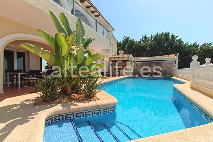 Casa en venta de 4 habitaciones: Comunitat Valenciana, Alicante