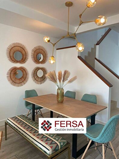 Casas en venta y pisos alquiler - 2