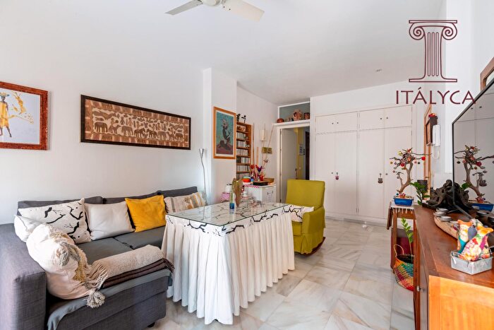 Piso en venta de 1 habitación: Casco Antiguo, Feria
