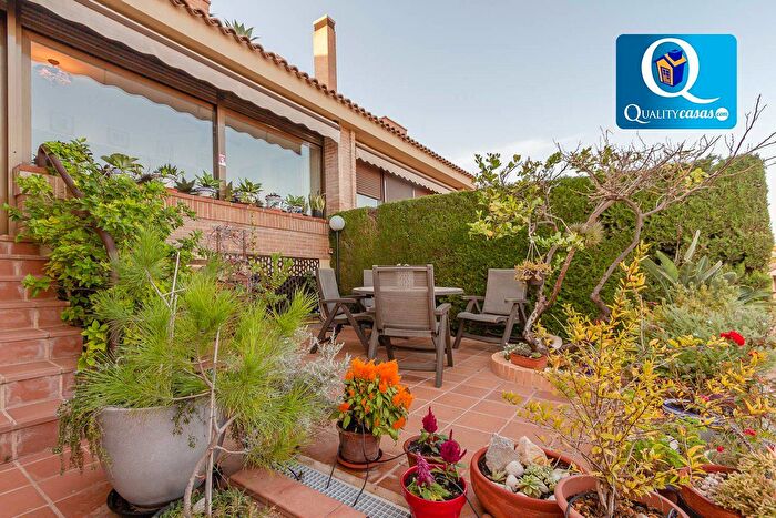 Casa en venta de 5 habitaciones: Comunitat Valenciana, Alicante