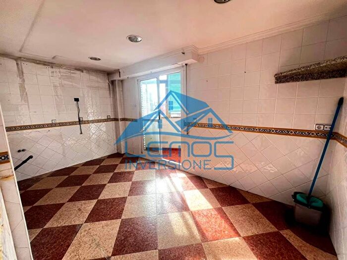 Castilla y León, León: Piso en venta de 3 habitaciones