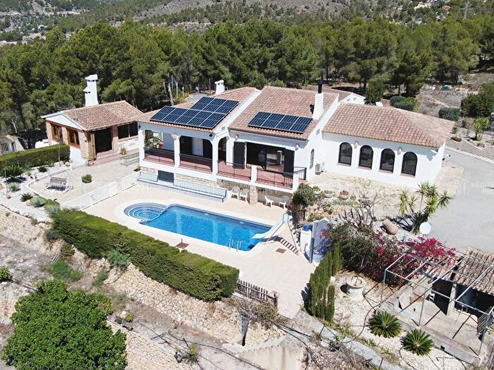 Casa en venta de 4 habitaciones, Comunitat Valenciana, Alicante