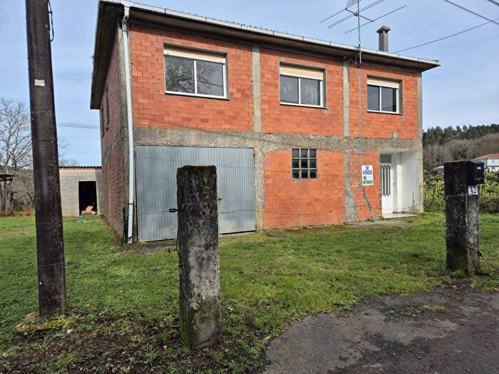 Casa de 3 habitaciones en venta en Sobrado A Coruña, A Coruña