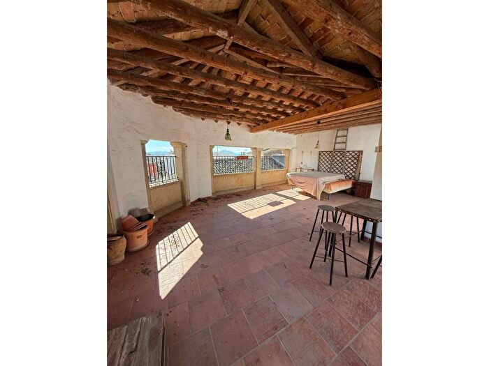 Piso de 2 habitaciones en venta en Úbeda, Jaén