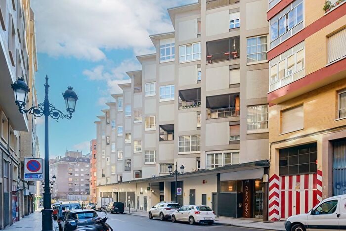 Piso en venta de 3 habitaciones: Lena, Asturias