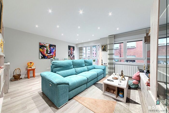Piso en venta de 1 habitación, Uribarri, Barrio de Uribarri
