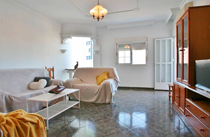 Piso en venta de 4 habitaciones, Andalucía, Almería