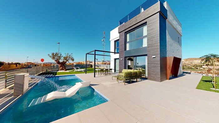 Casa en venta de 3 habitaciones: Centro, Casco Antiguo Sta Cruz Ayuntamiento