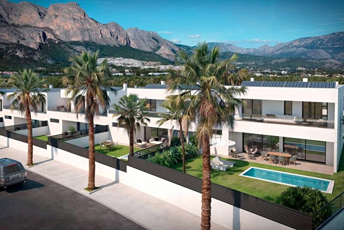 Casa en venta de 4 habitaciones en Comunitat Valenciana, Alicante