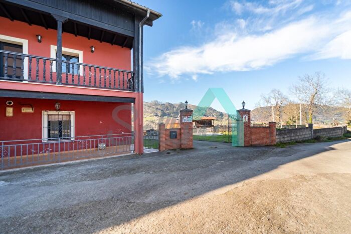 Casa en venta de 4 habitaciones, Piloña, Asturias