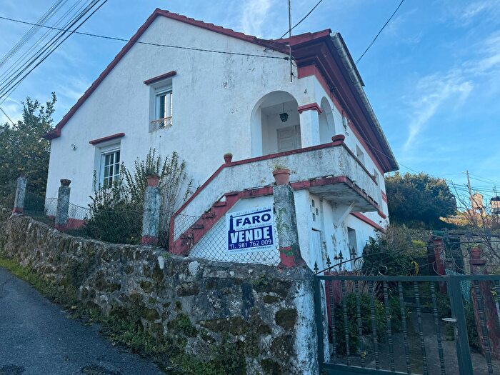 Casa en venta de 4 habitaciones: Muros, A Coruña