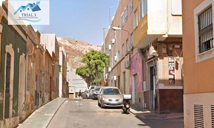 Andalucía, Almería: Piso en venta de 3 habitaciones