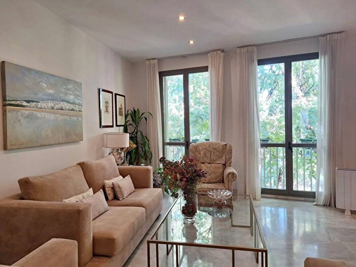 Piso en venta de 4 habitaciones: Andalucía, Sevilla