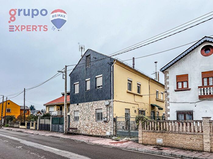 Casa en venta de 5 habitaciones, Castilla y León, León