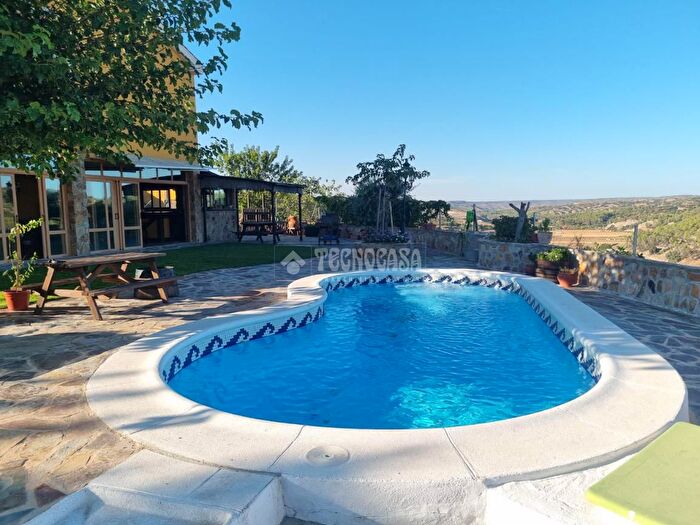 Casa en venta de 3 habitaciones en Valdelaguna, Madrid
