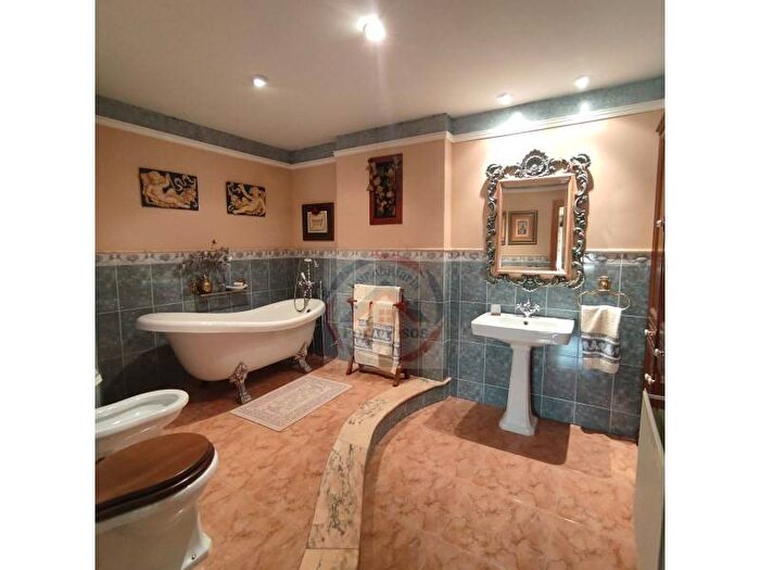Casa en venta de 3 habitaciones: Comunitat Valenciana, València