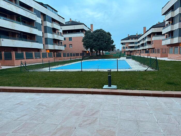 Piso de 3 habitaciones en venta en Yebes Valdeluz, Yebes
