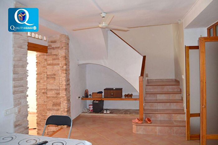 Casa en venta de 4 habitaciones, Comunitat Valenciana, Alicante